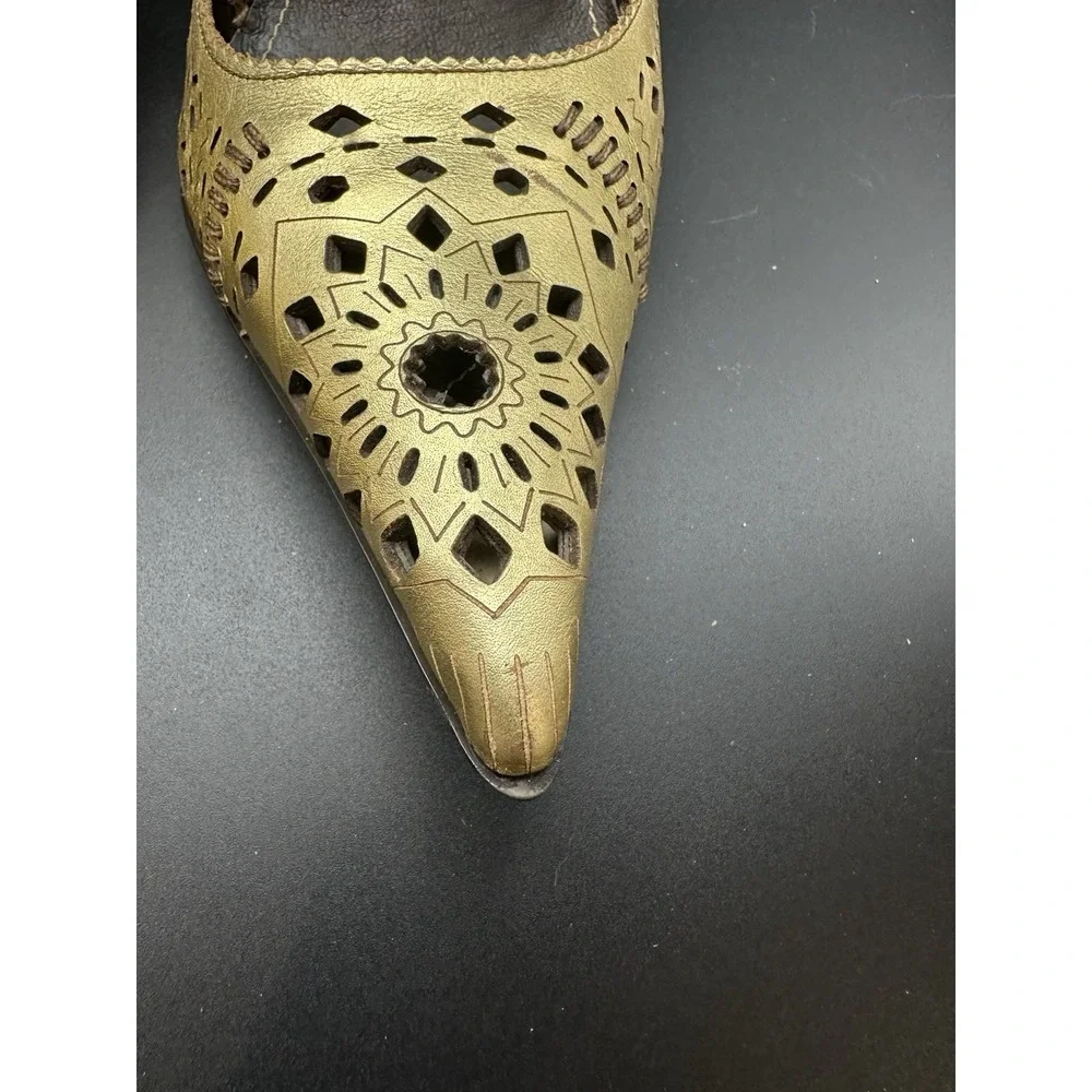 Steve Madden‎ Leather Matador Heels Gold Women's Size 7.5B